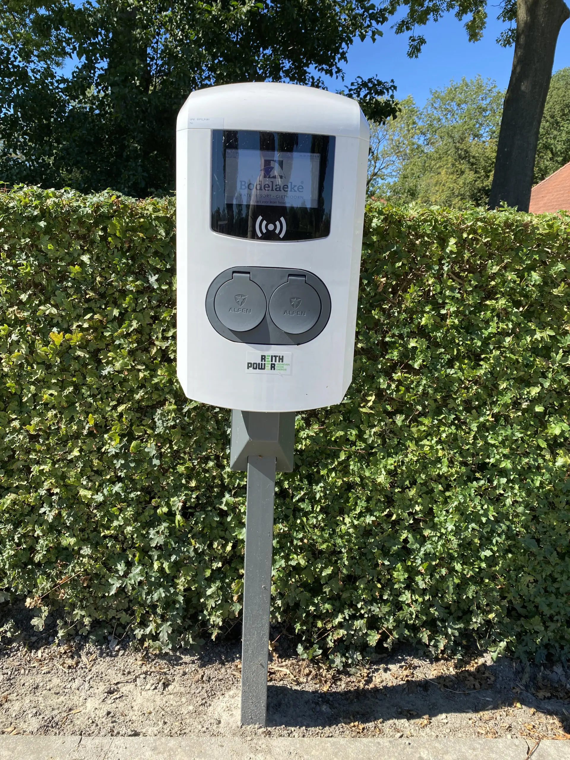 Laadpalenproject Apeldoorn Noord