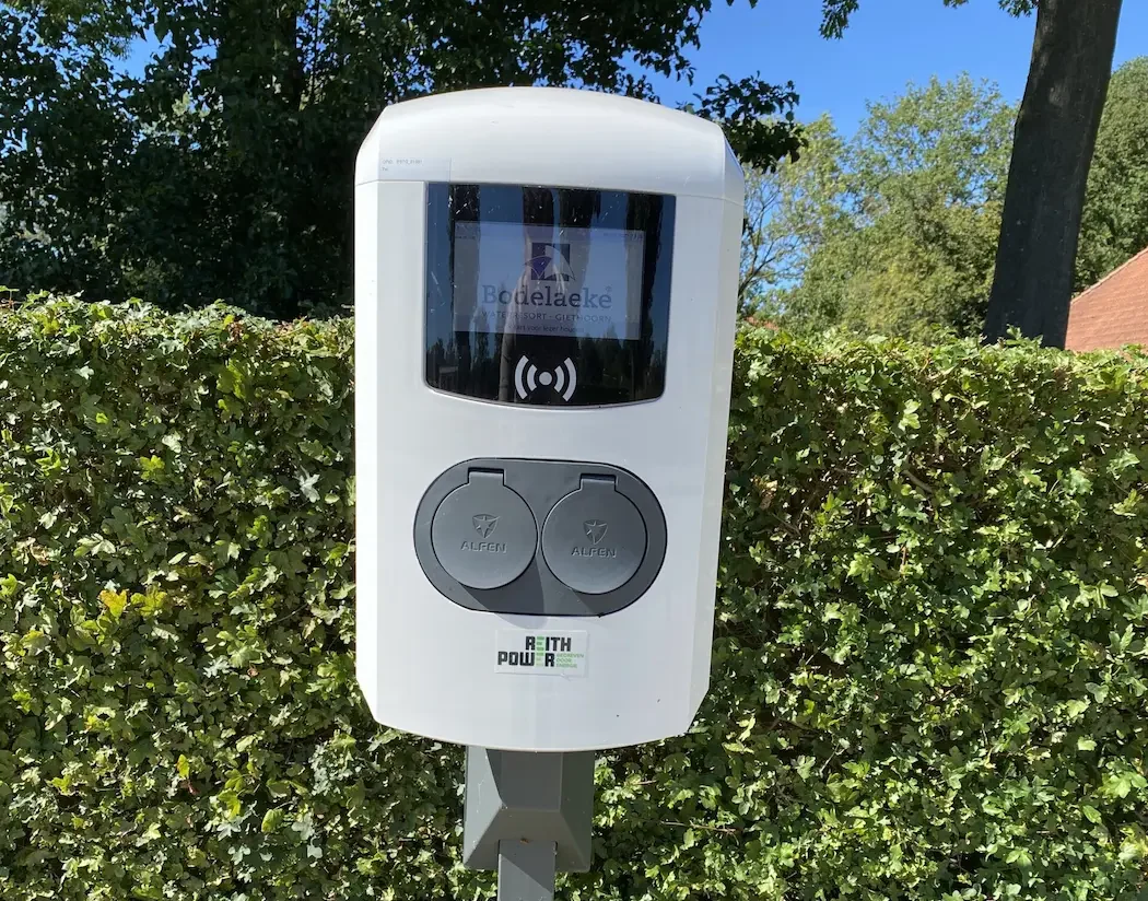 Laadpaal voor elektrische bedrijfwagen